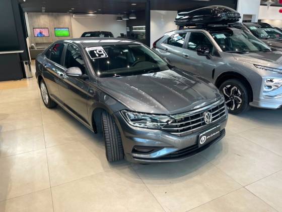 VOLKSWAGEN JETTA 1.4 250 TSI TOTAL FLEX COMFORTLINE TIPTRONIC VOLKSWAGEN JETTA 1.4 250 TSI TOTAL FLEX COMFORTLINE TIPTRONIC